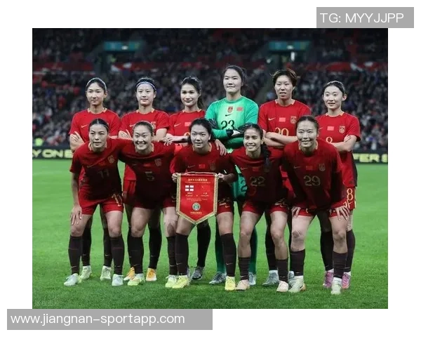 中国女足在温布利球场遭遇惨败英格兰队以8比0横扫对手 中国女足在温布利球场遭遇惨败英格兰队以8比0横扫对手