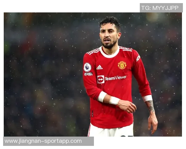 曼联不愿一月出售梅努不勒斯积极推动转会事宜